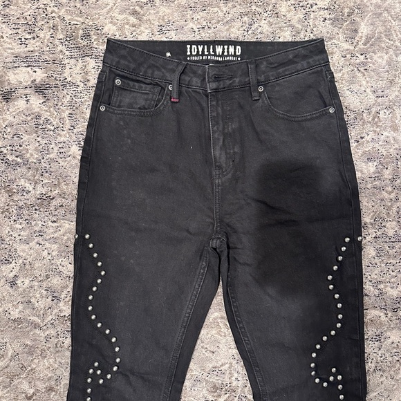 IDYLLWIND ALAMEDA HIGH RISIN STUDDED STRETCH FLARE JEANS - Picture 6 of 7